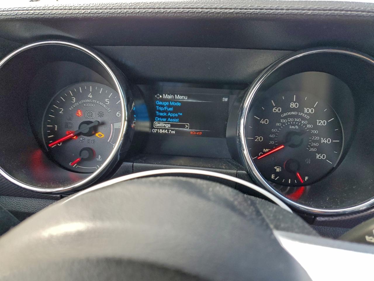 Ford Mustang Image 7