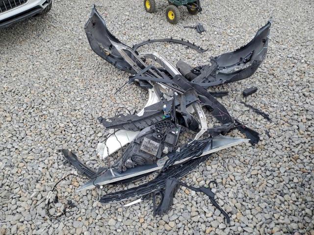 INFINITI Qx Base Image 12