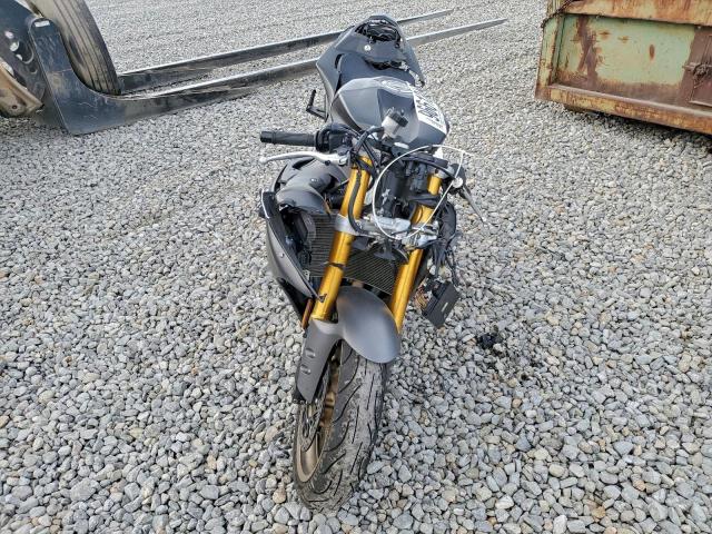 Yamaha Yzf1000 Image 2