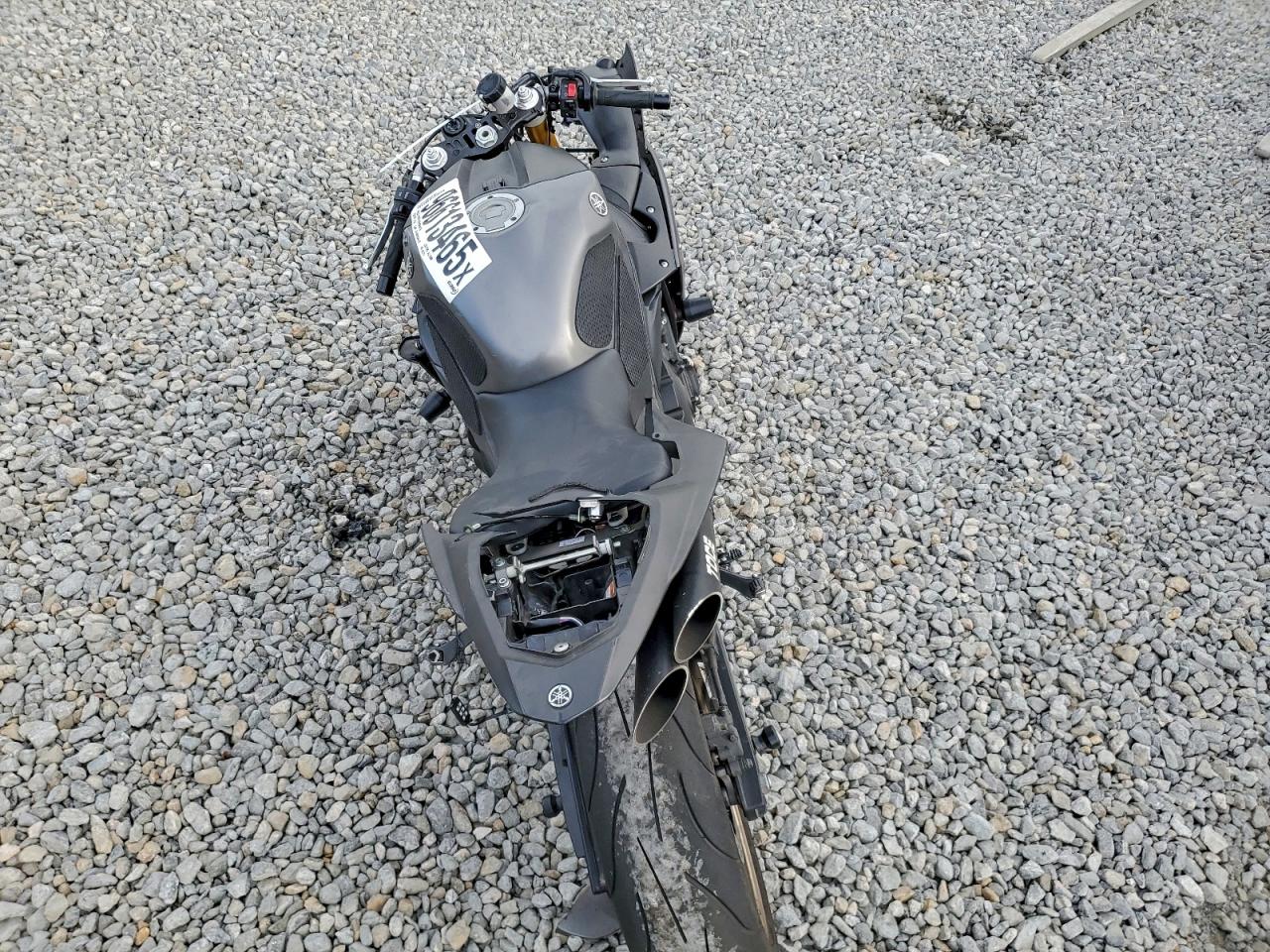 Yamaha Yzf1000 Image 7