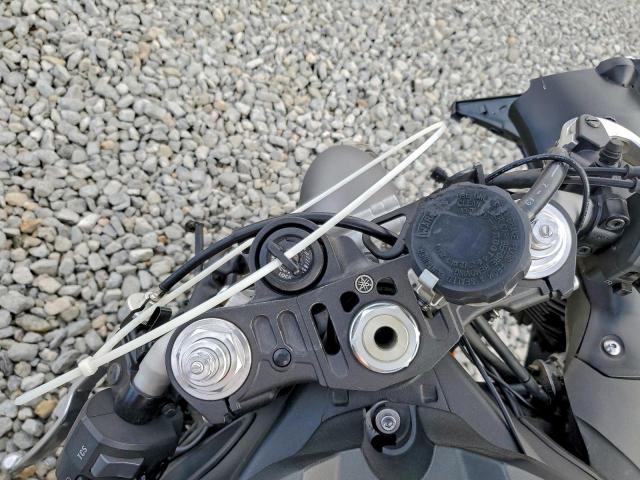 Yamaha Yzf1000 Image 3