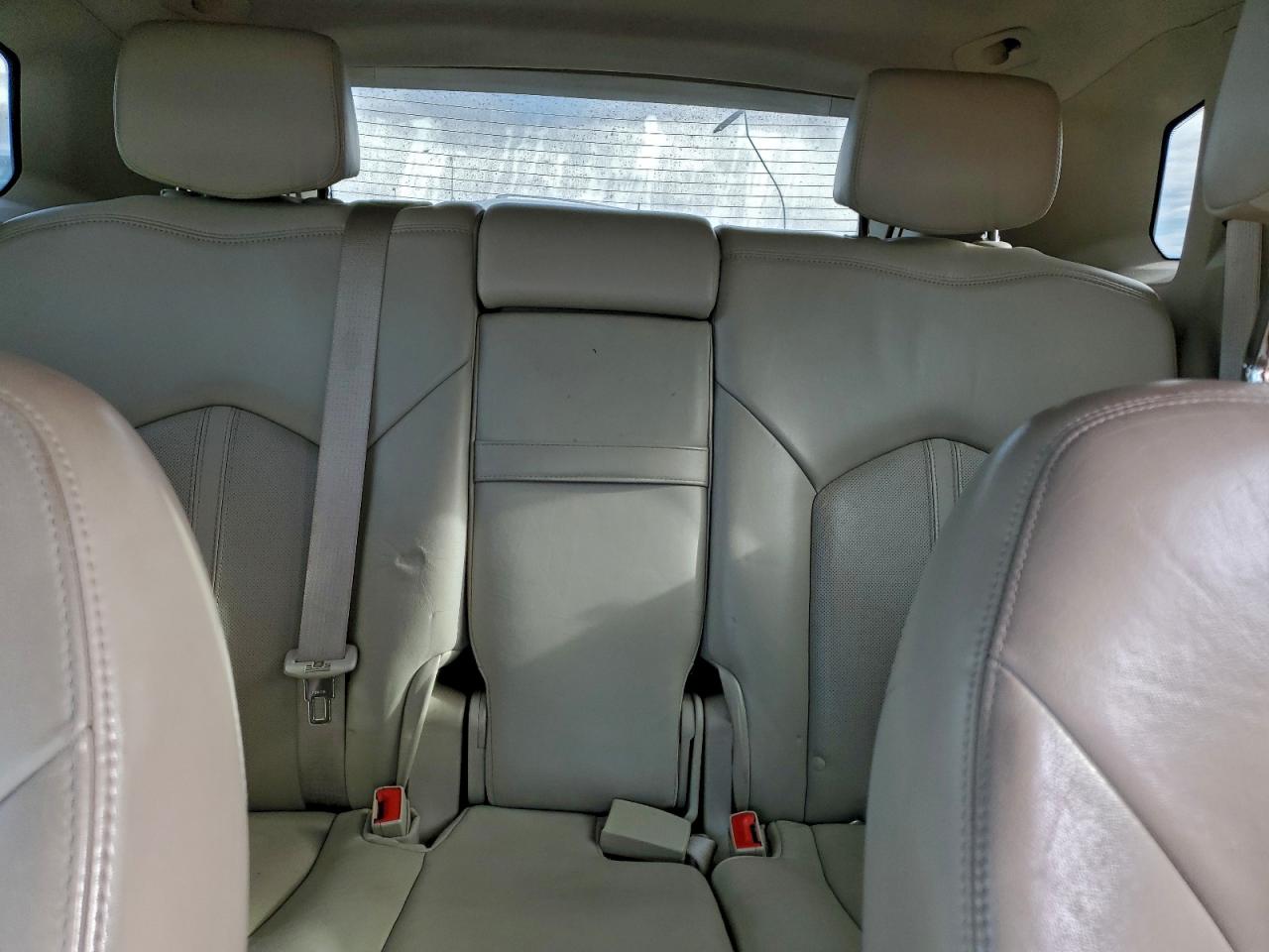 Cadillac SRX Luxury Collection Image 5