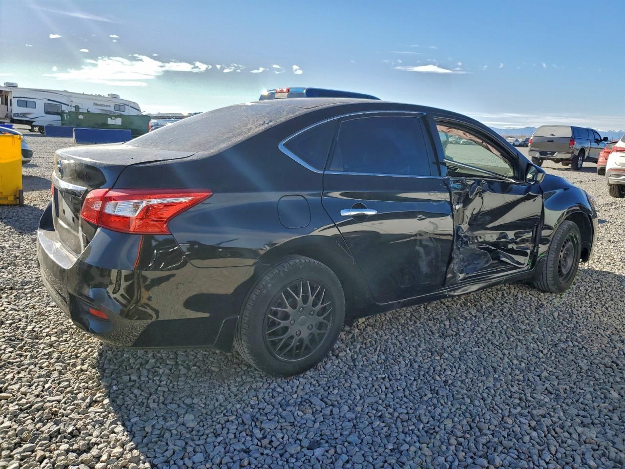 Nissan Sentra S Image 5