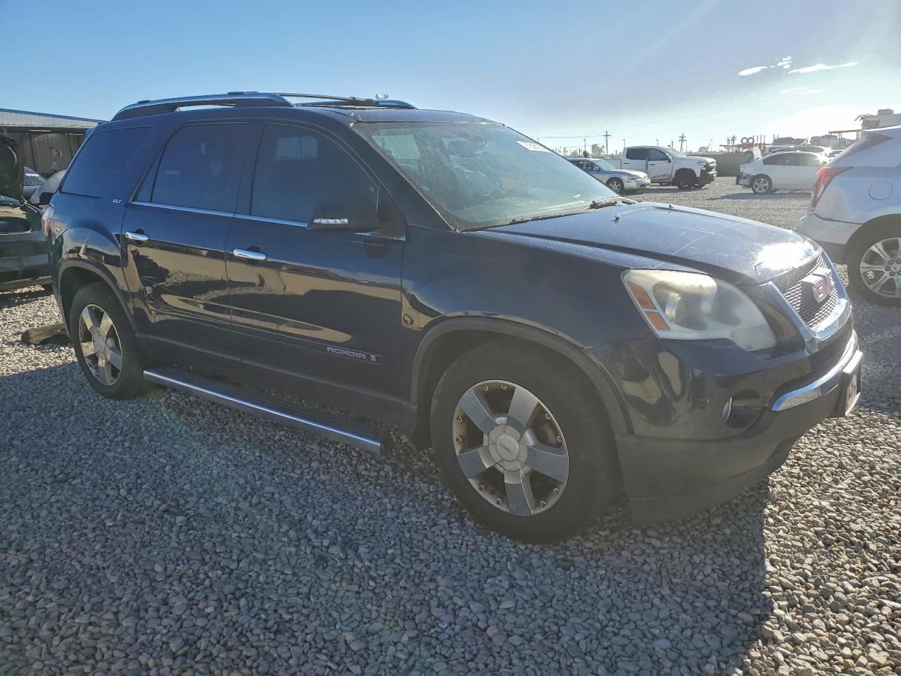 GMC Acadia Slt-2 Image 2