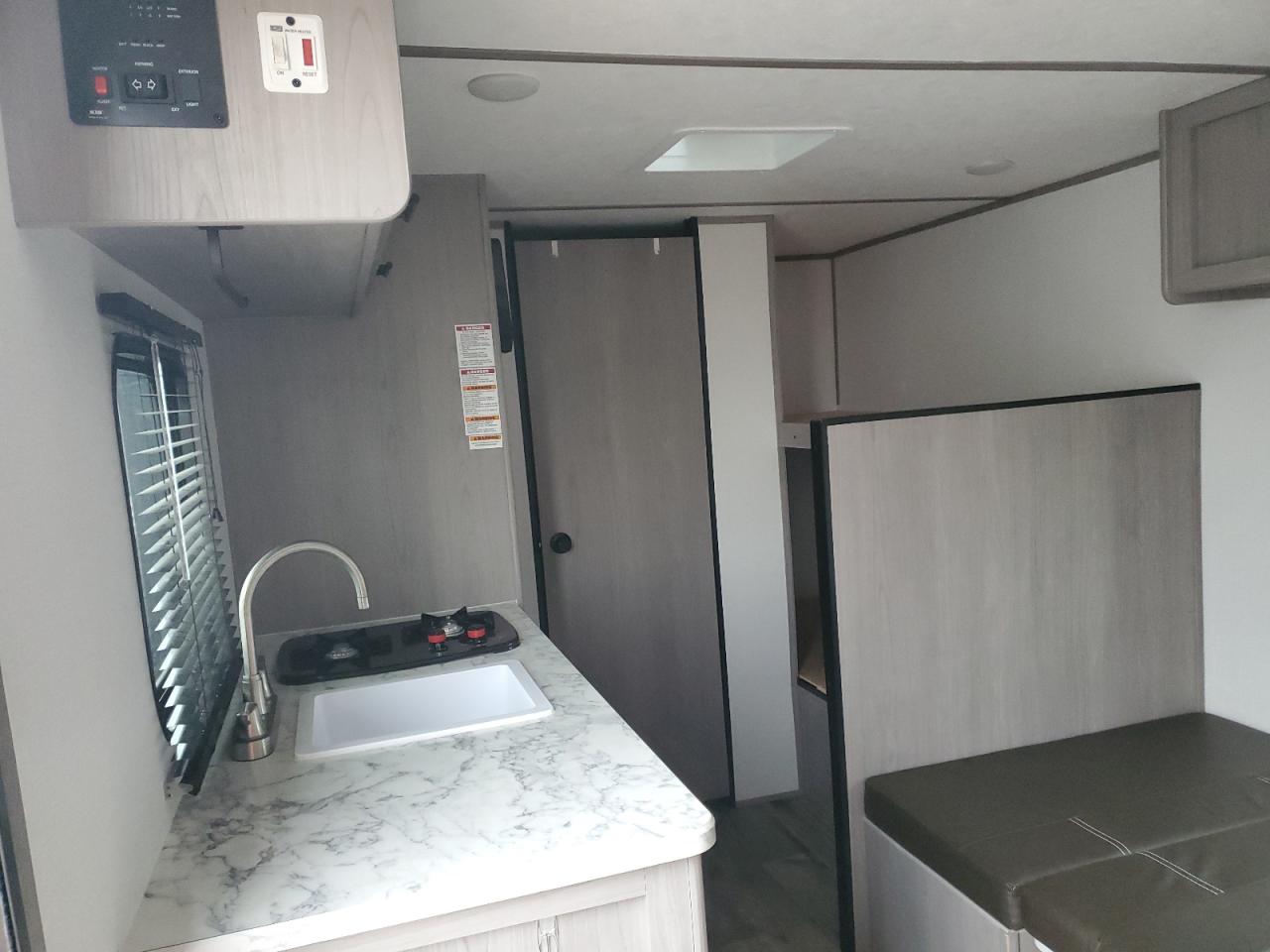 Kyrv Trailer Image 3