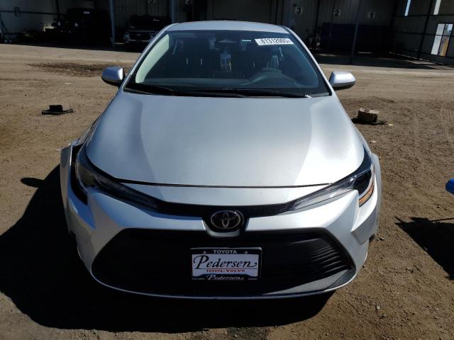 Toyota Corolla Le Image 7