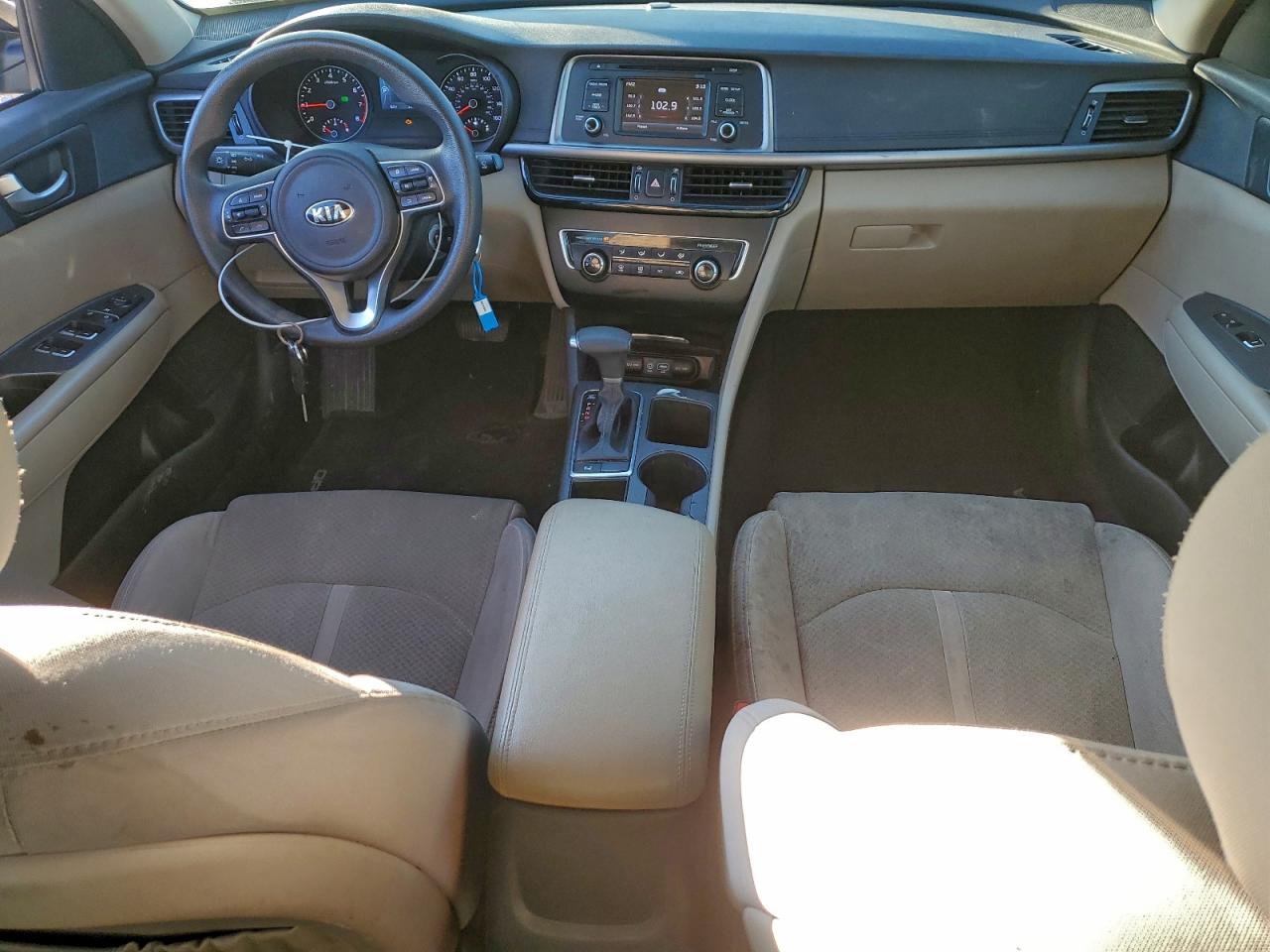 Kia Optima Lx Image 4