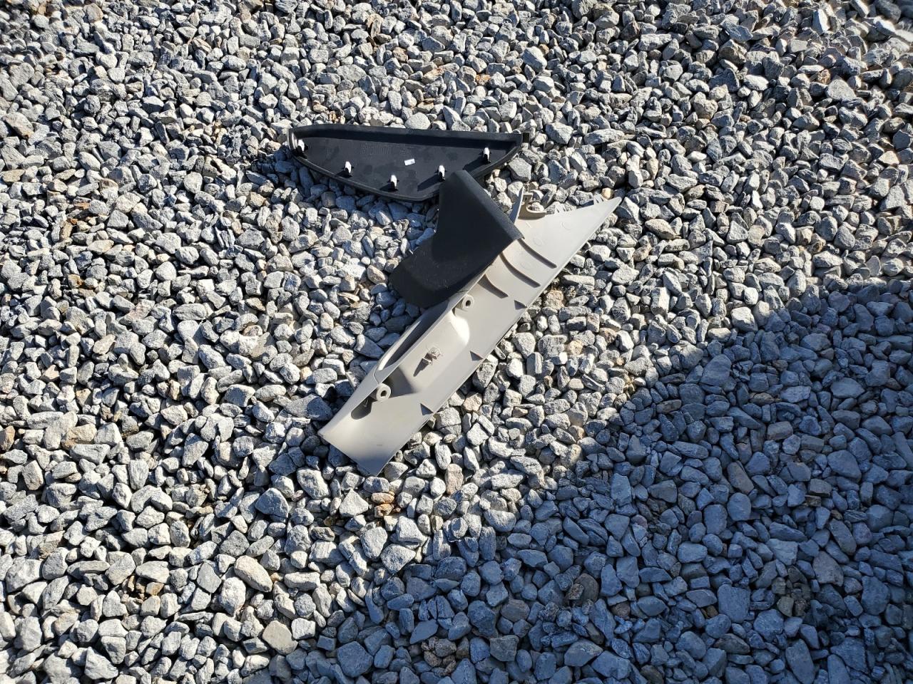 Ram 1500 Laramie Image 13