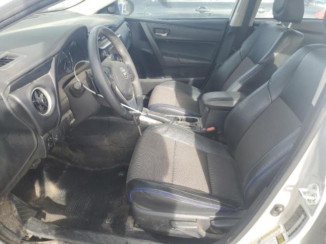 Toyota Corolla L Image 9