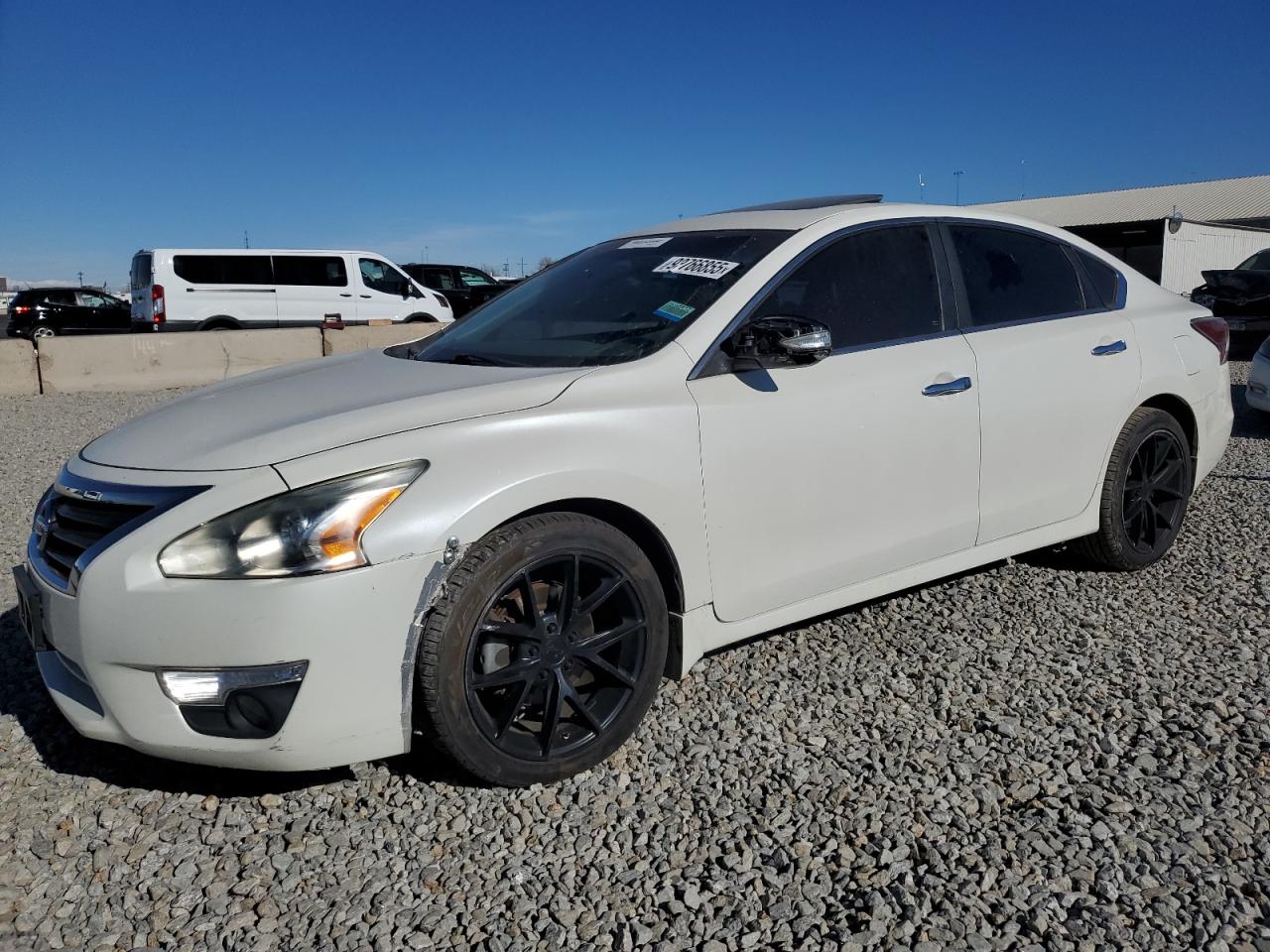Nissan Altima 3.5s Image 1