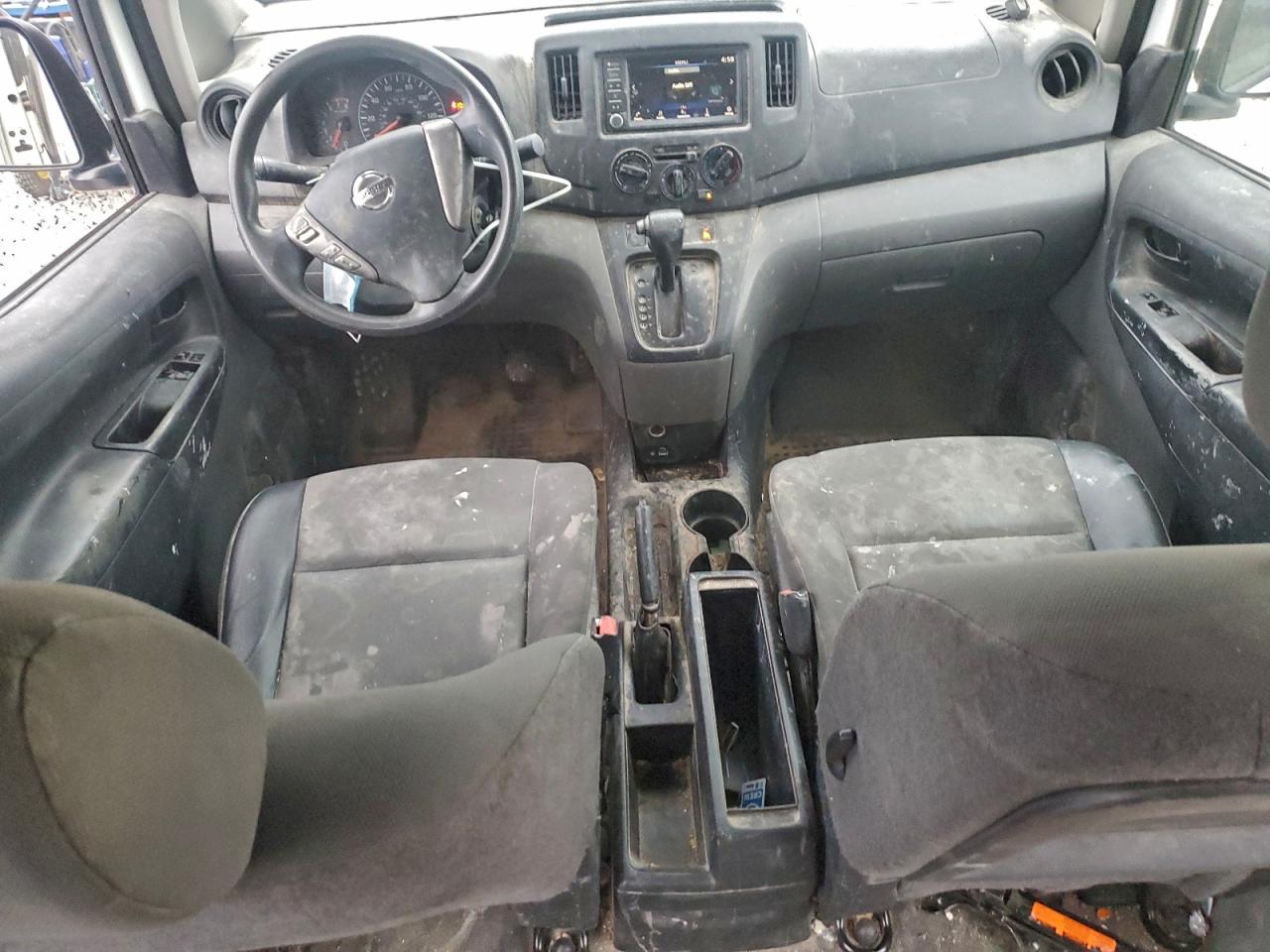 Nissan Nv 2.5s Image 5