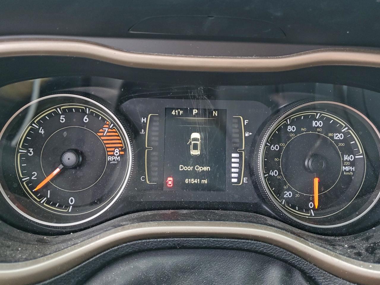 Jeep Grand Cherokee Latitude Image 9