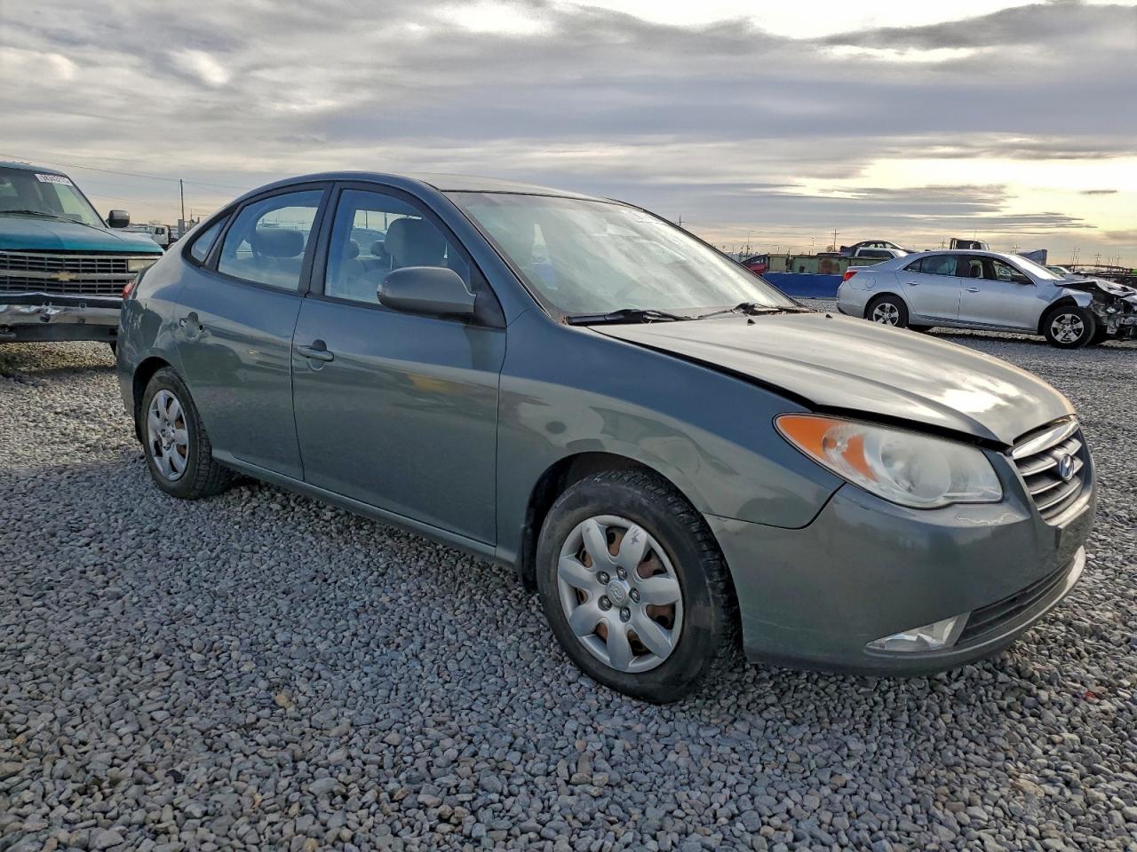 Hyundai ELANTRA Gls Image 6