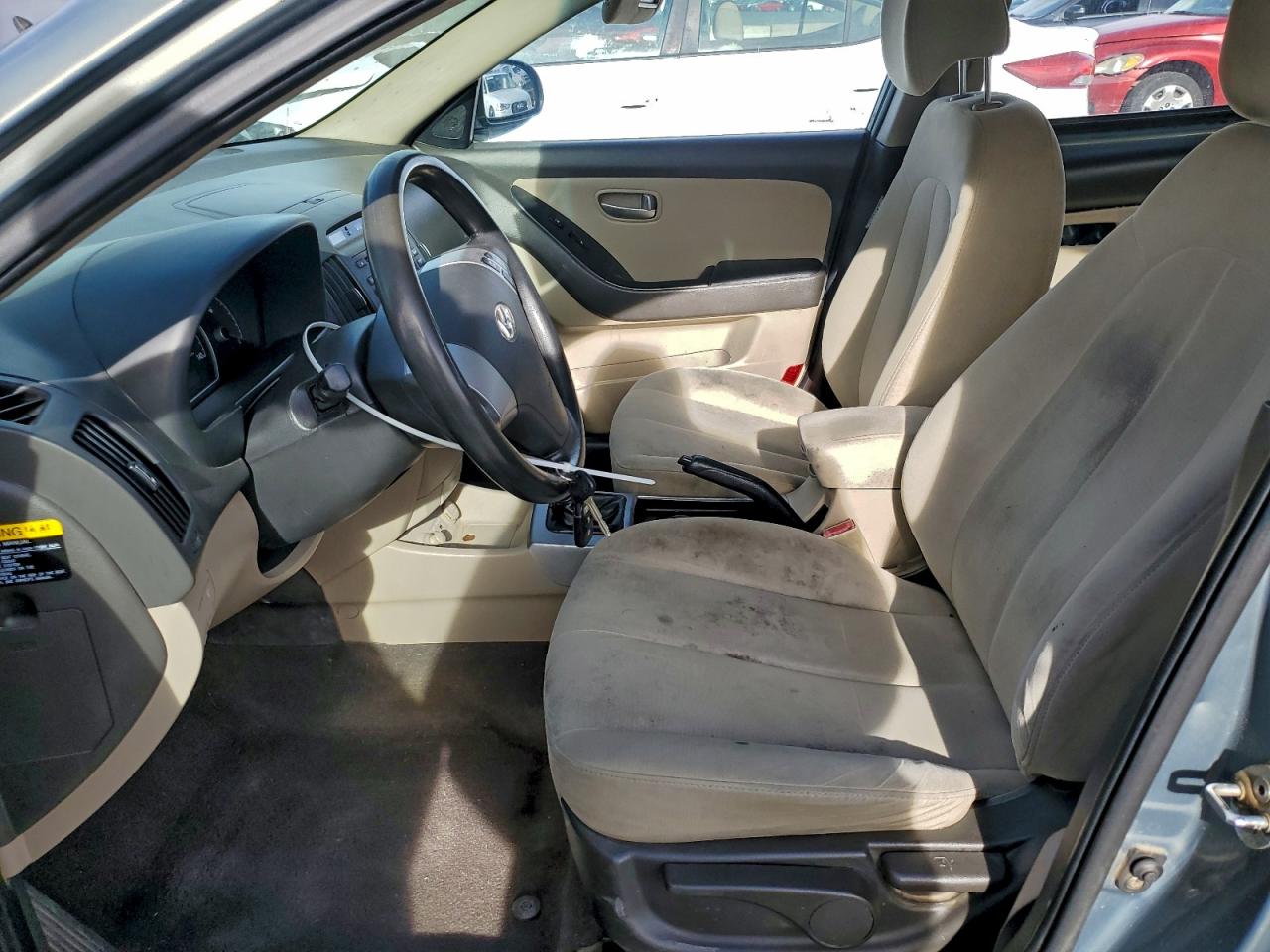 Hyundai ELANTRA Gls Image 4