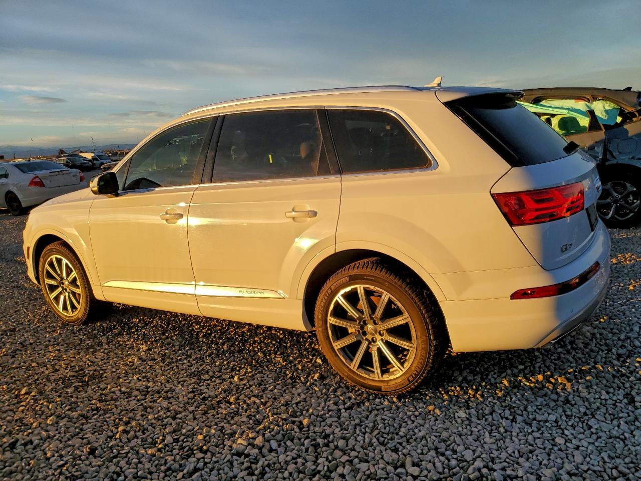 Audi Q7 Premium Plus Image 3