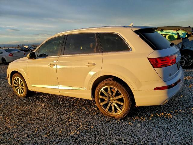 Audi Q7 Premium Plus Image 3