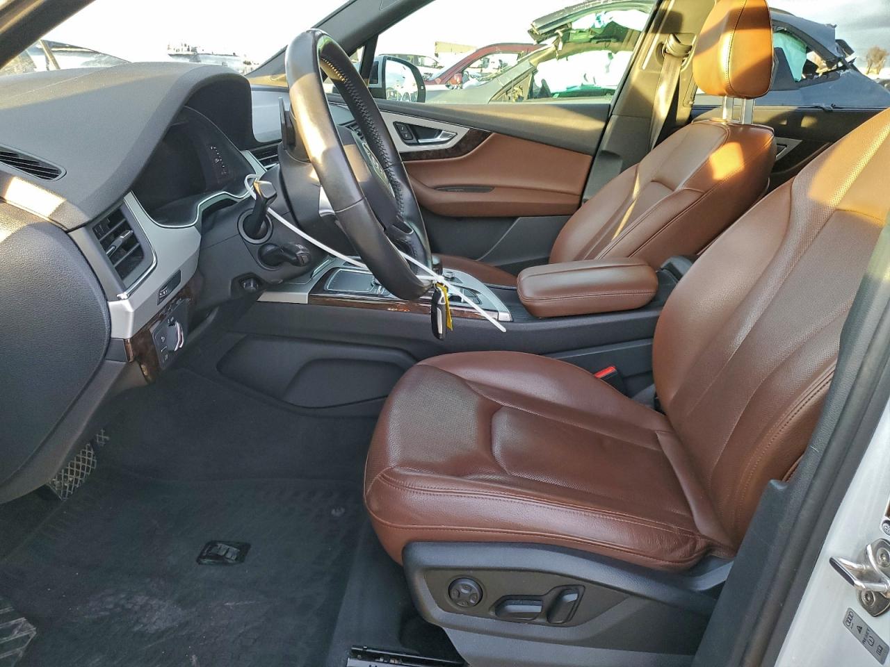 Audi Q7 Premium Plus Image 5