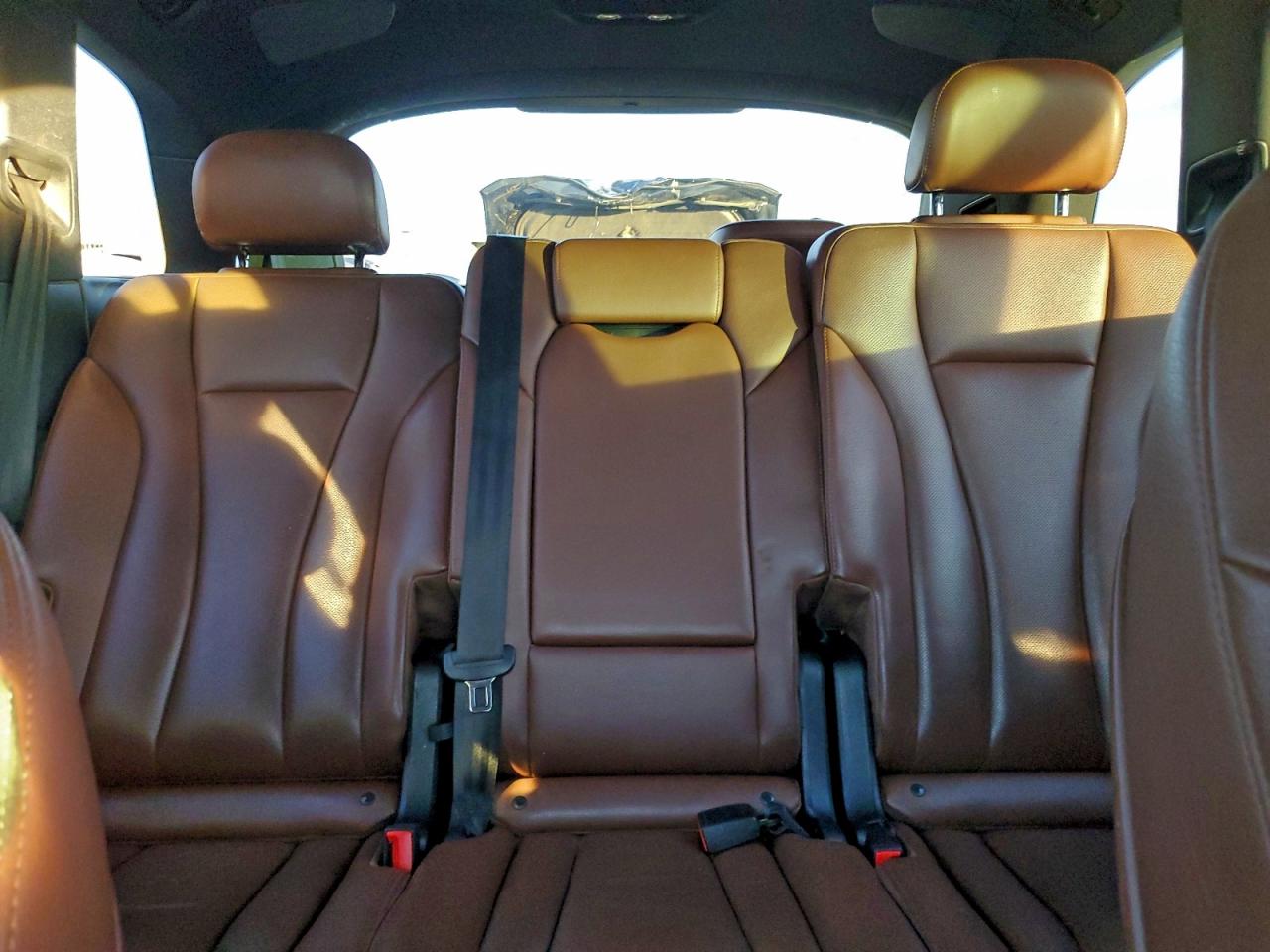 Audi Q7 Premium Plus Image 6