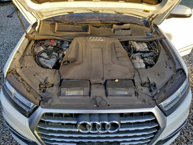 Audi Q7 Premium Plus Image 10