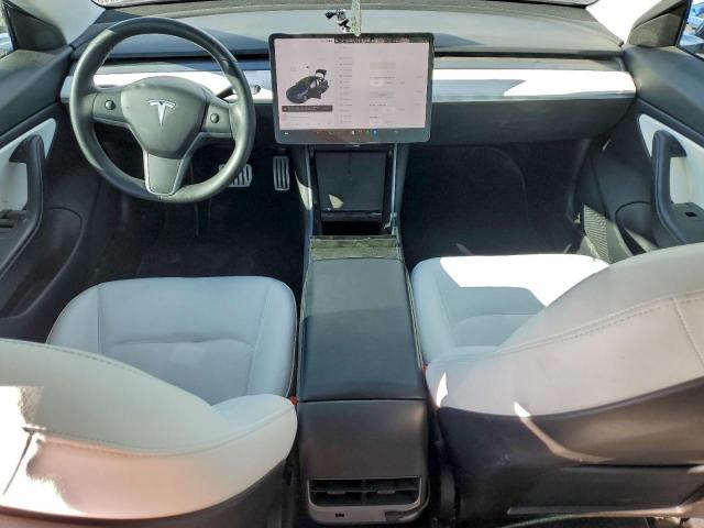 Tesla Model 3 Image 13