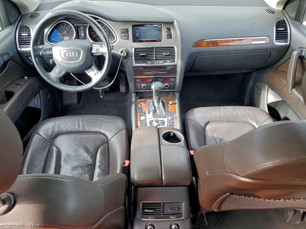 Audi Q7 Premium Plus Image 12