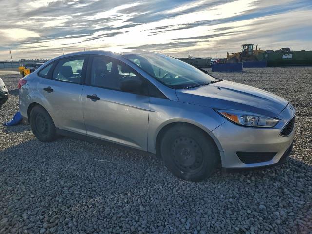 Ford Focus S Image 9