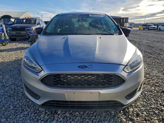 Ford Focus S Image 12