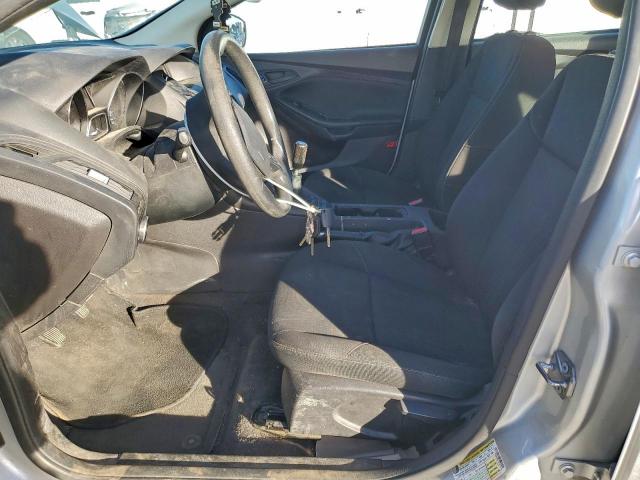 Ford Focus S Image 8