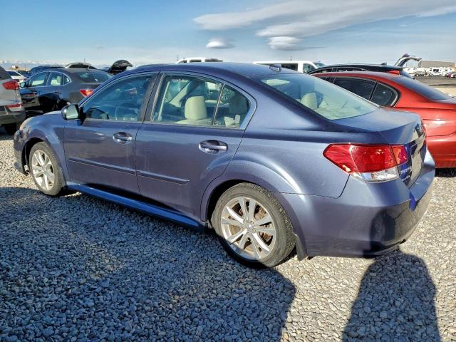 Subaru Legacy 2.5i Limited Image 3