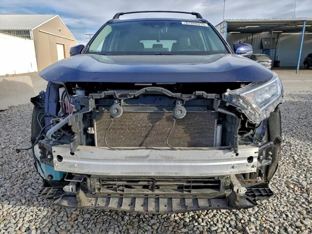 Toyota RAV4 Limited Image 5