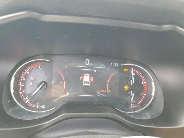 Toyota RAV4 Limited Image 10