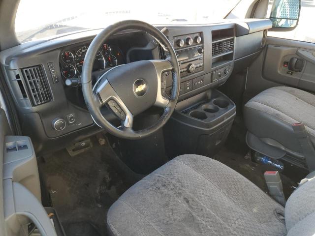 Chevrolet Express Image 5