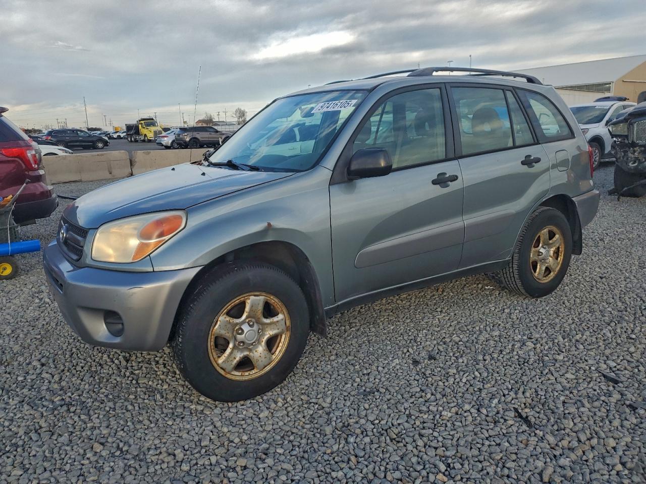 Toyota RAV4 Image 1