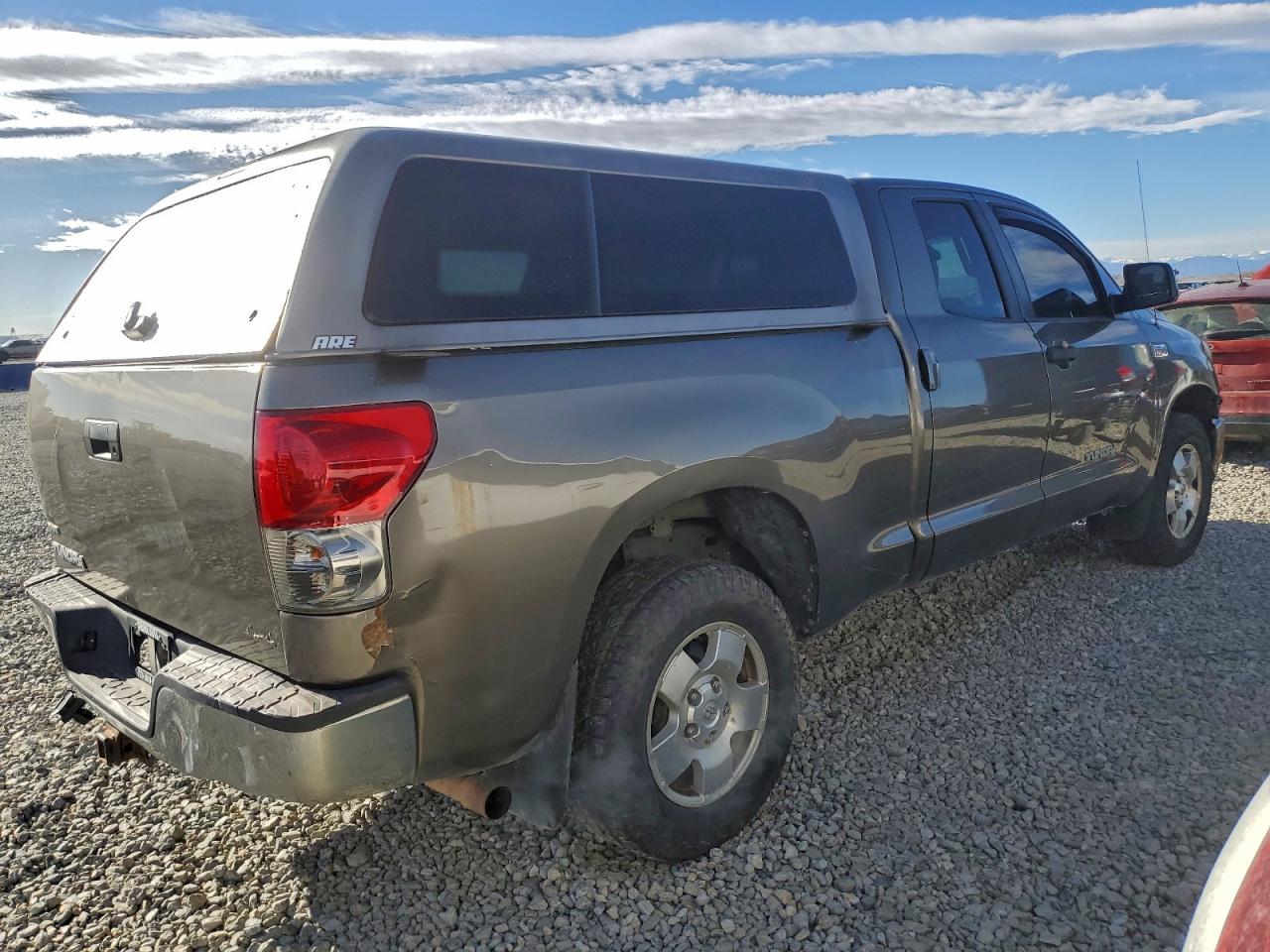 Toyota Tundra Double Cab Image 4