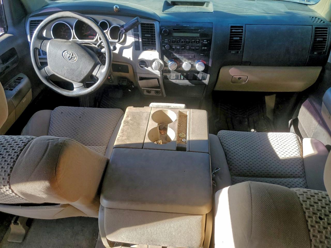 Toyota Tundra Double Cab Image 12