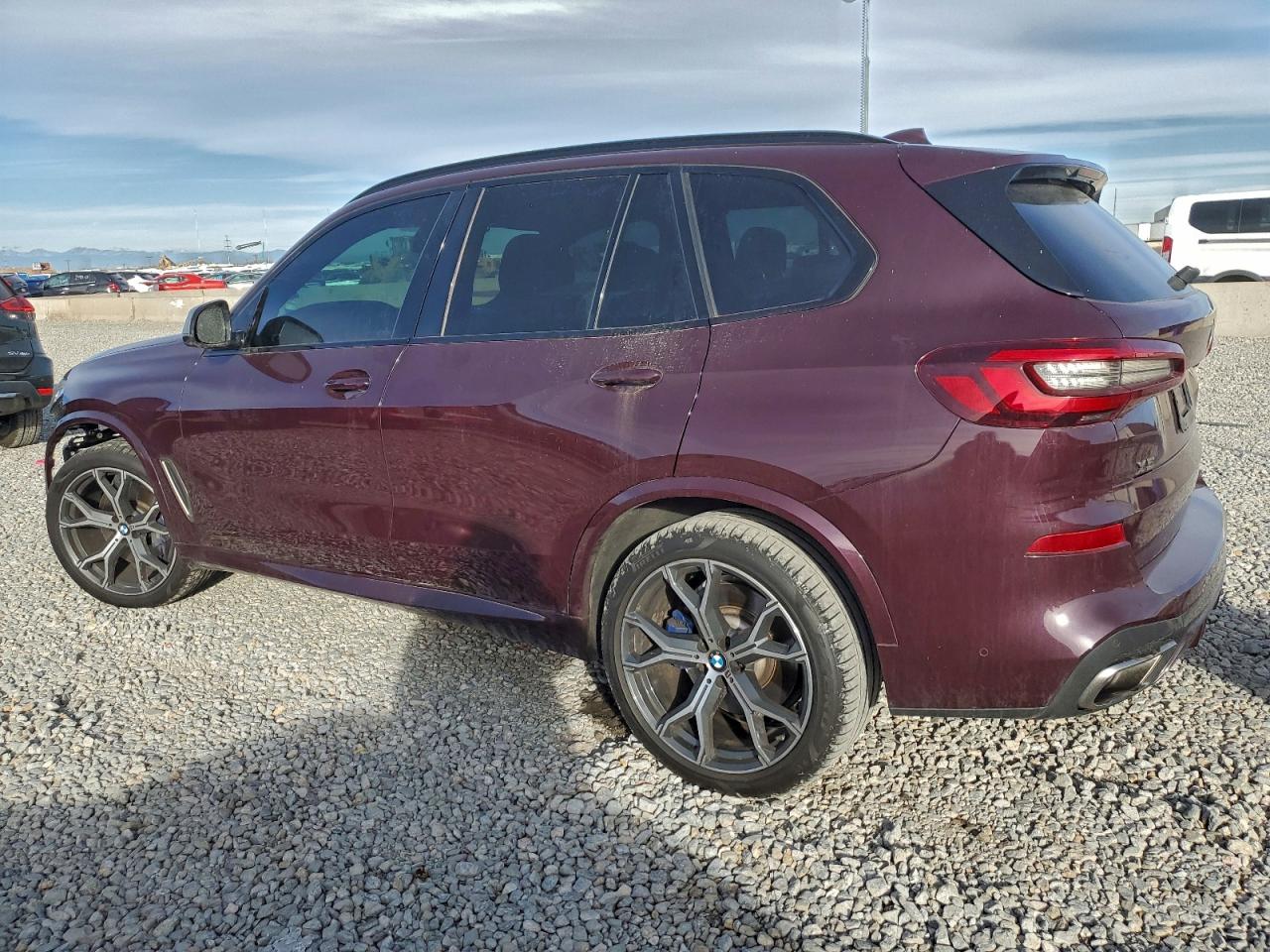 BMW X Series M50i Image 4