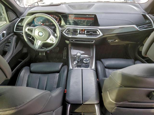 BMW X Series M50i Image 13