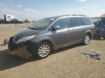  Salvage Toyota Sienna