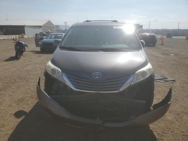 Toyota Sienna Xle Image 5