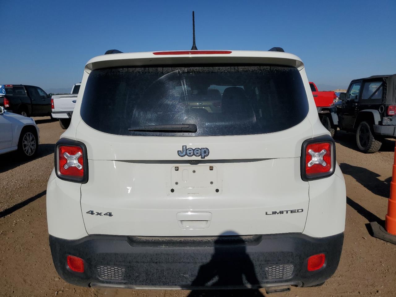 Jeep Renegade Limited Image 3