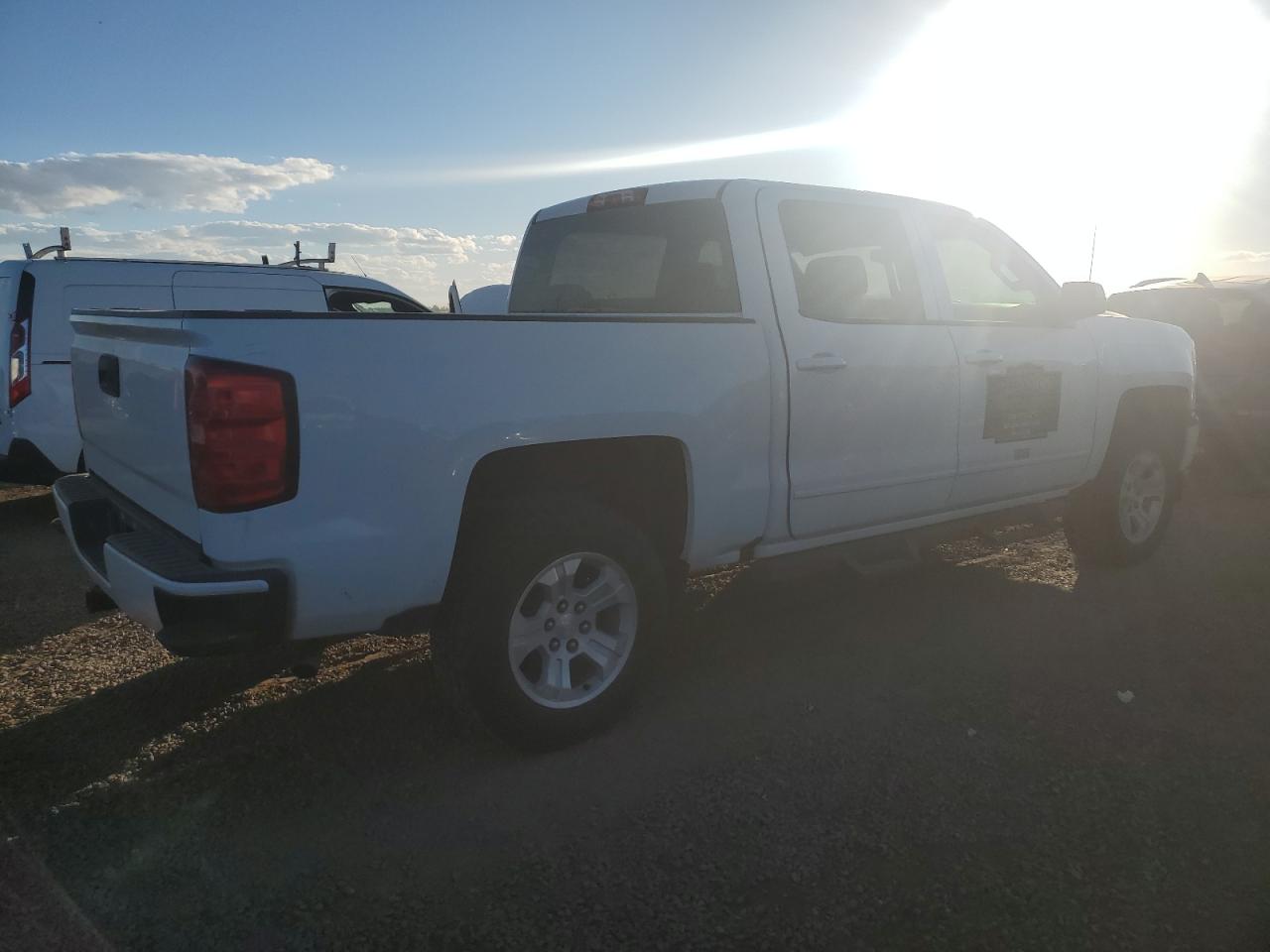 Chevrolet Silverado K1500 Lt Image 3