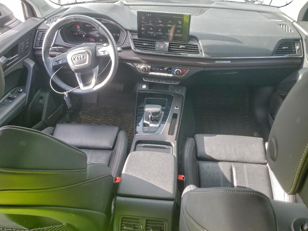 Audi Q5 Prestige 45 Image 8