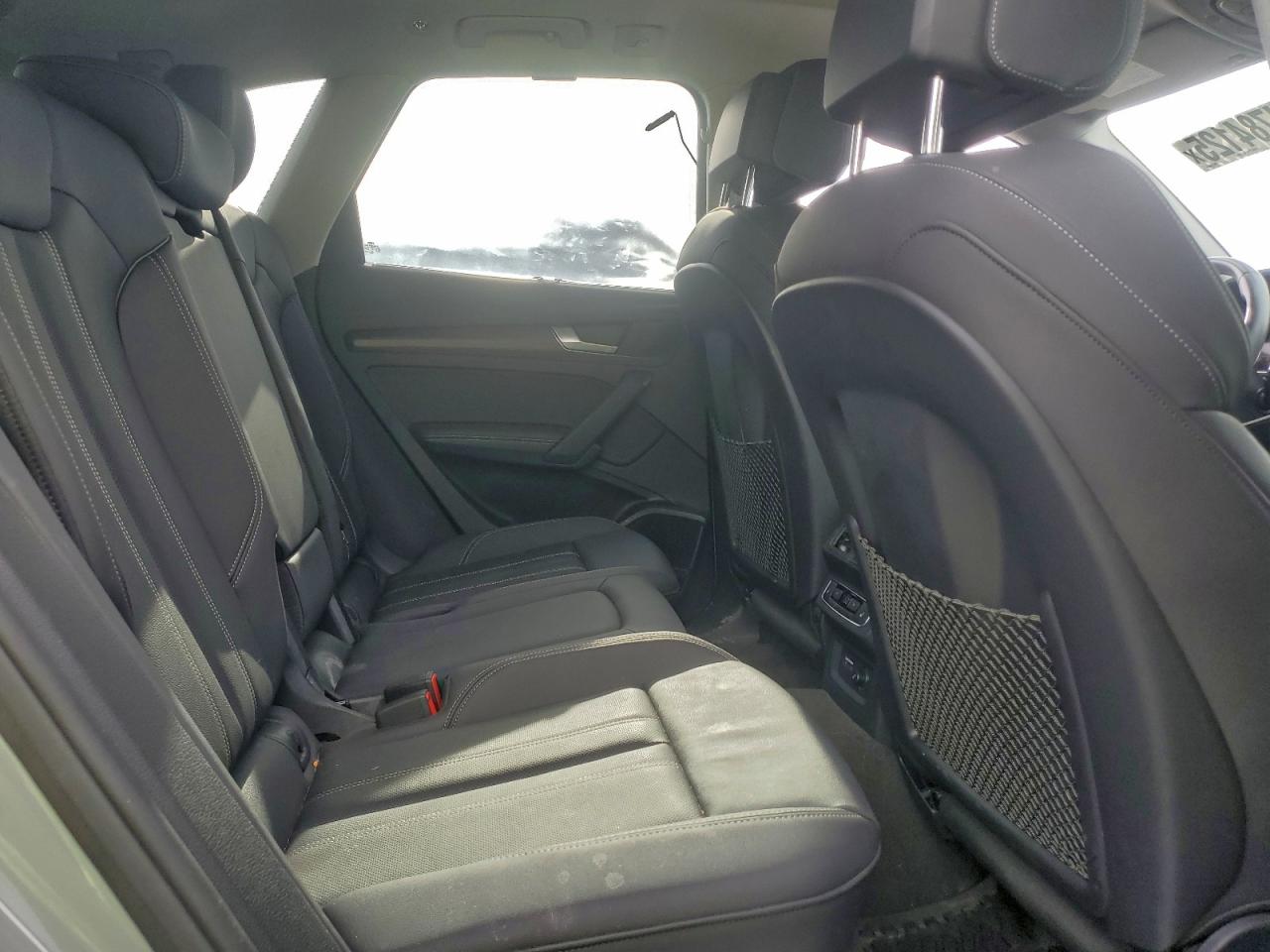 Audi Q5 Prestige 45 Image 9