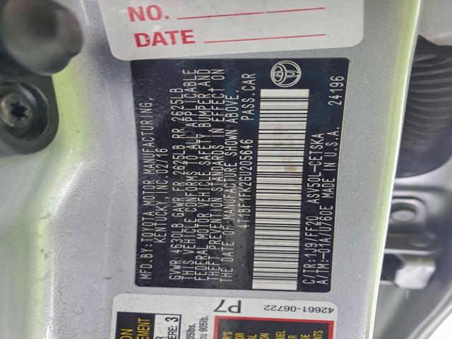 Toyota Camry Le Image 3