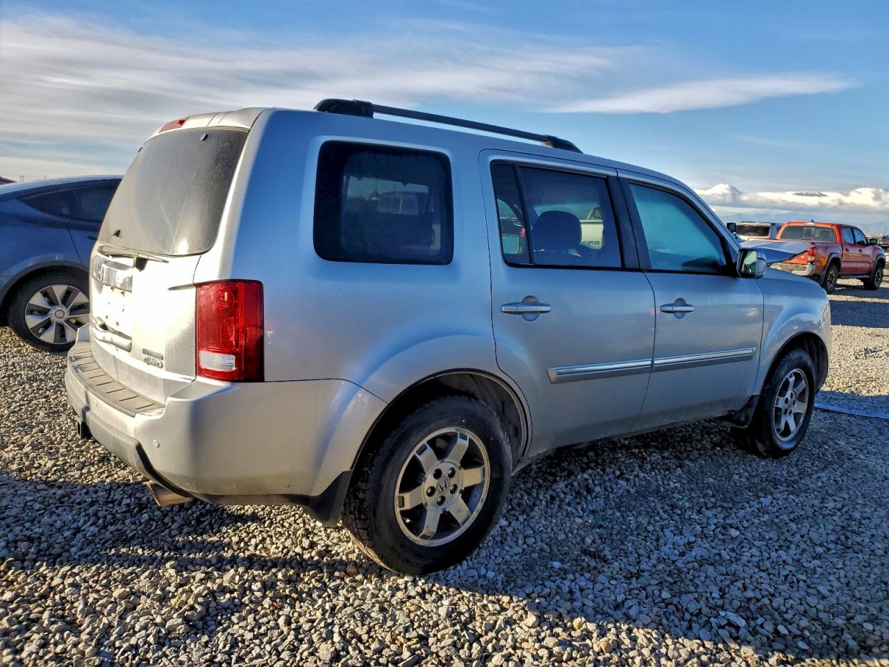 Honda Pilot Touring Image 2