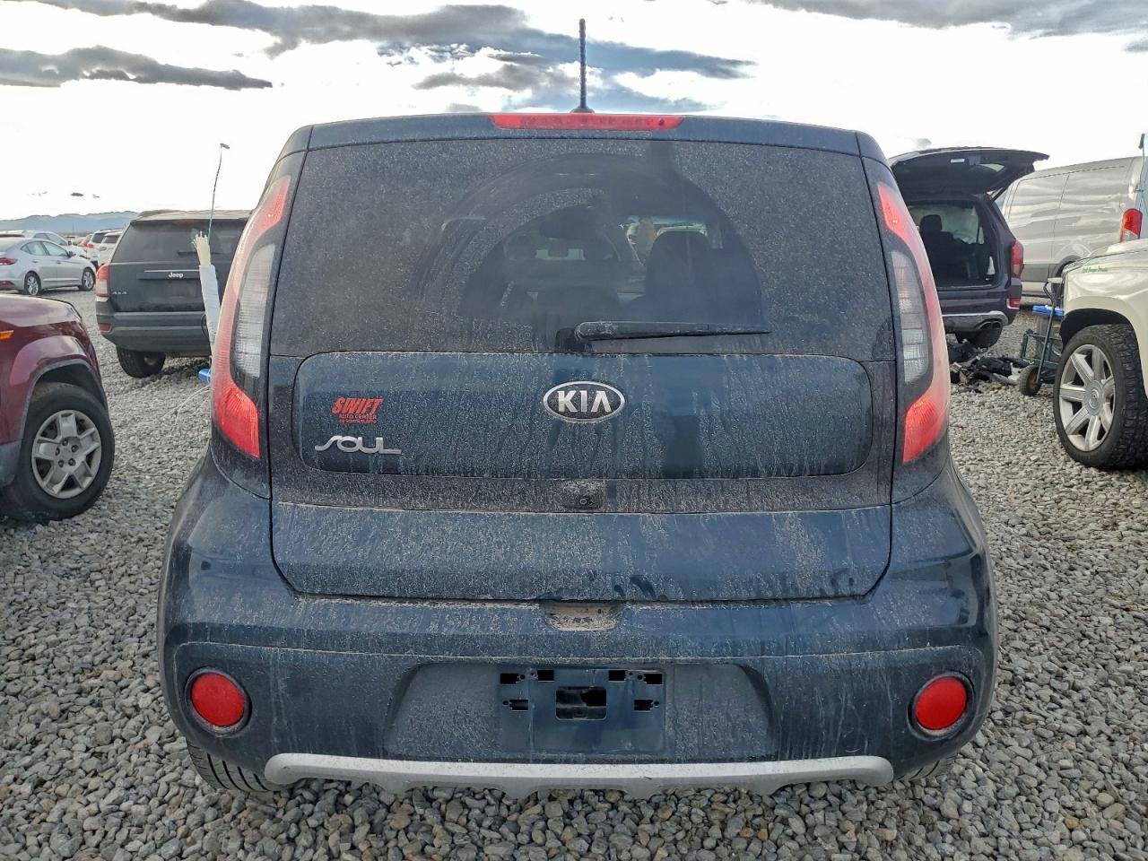Kia Soul + Image 8