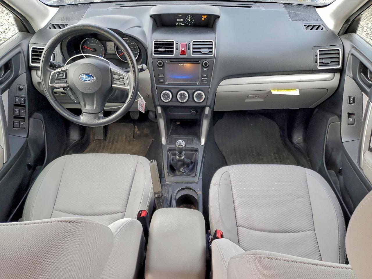 Subaru Forester 2.5i Image 6
