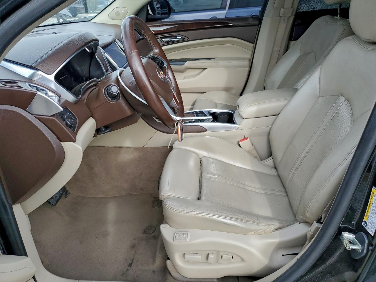 Cadillac SRX Performance Collection Image 8