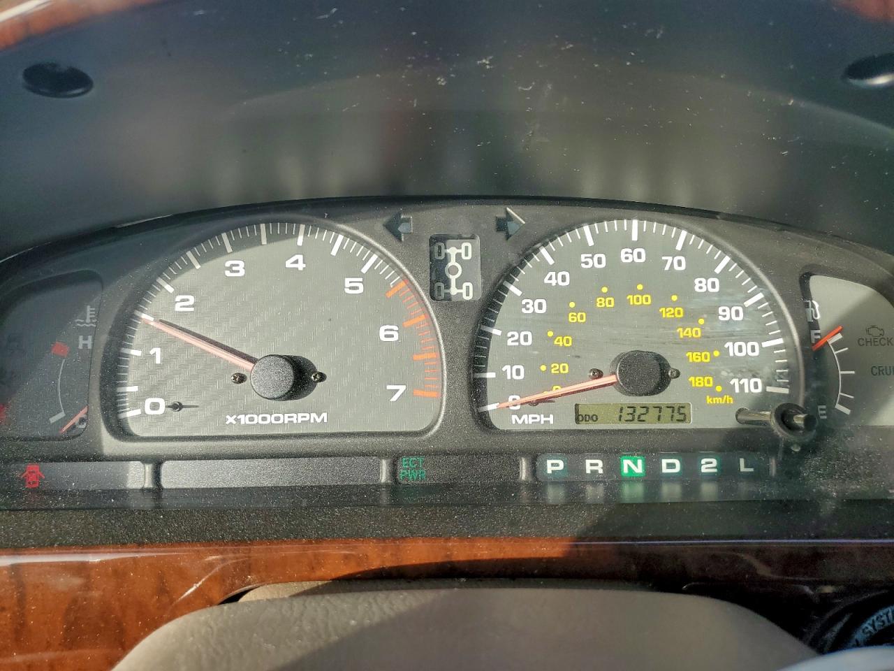 Toyota 4Runner Limited Image 8