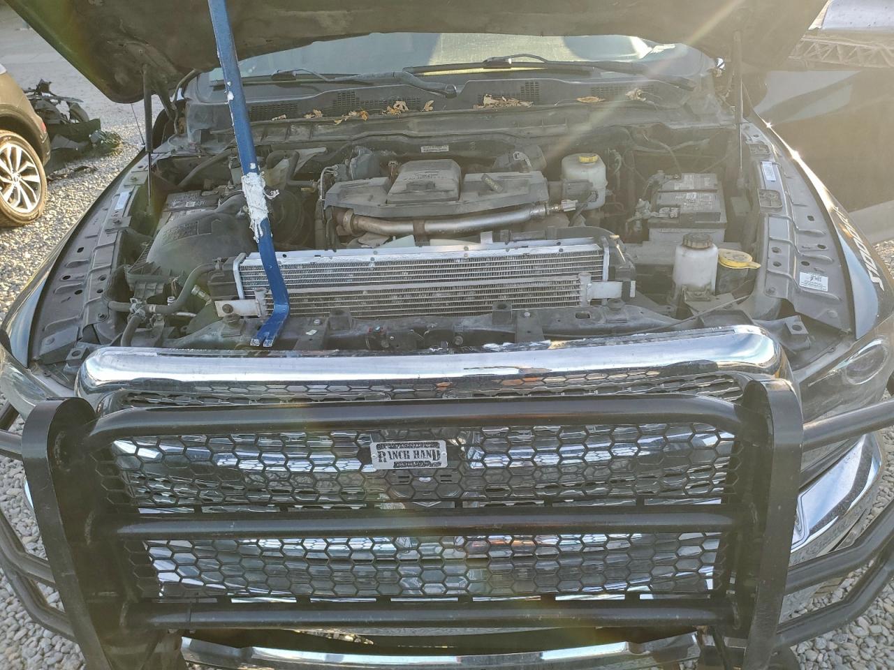 Ram 2500 Laramie Image 6